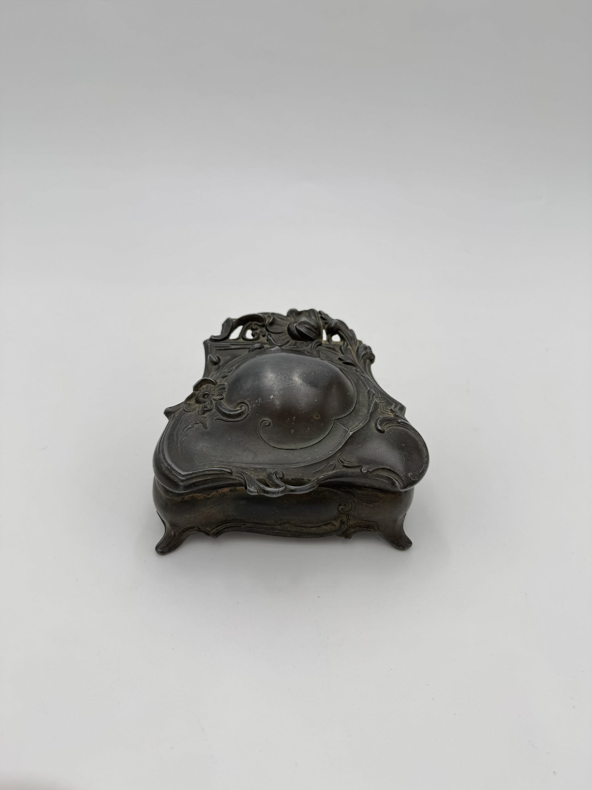 1930 SOUVENIR from WARSAW Souvenir Box Metal Cast Rococo Jewelry Box